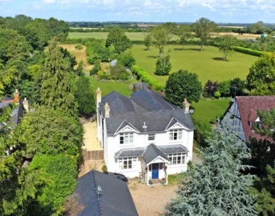 Meadlyn Hall, Cambridgeshire, Harston