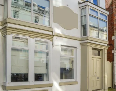 7 Bedroom Seaside Retreat, East Riding of Yorkshire