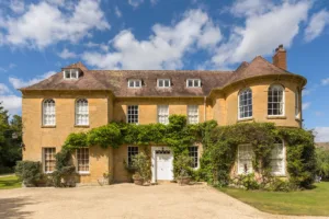 Luxury Cottages and House with 17 Bedrooms, Gloucestershire