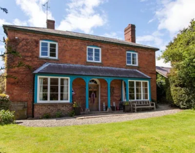 6 Bedroom Country House, Herefordshire